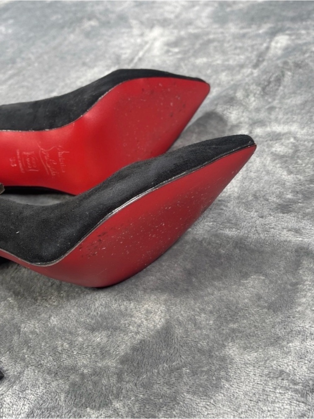 Christian Louboutin 38 Black Suede Pointed Toe Stiletto Pumps So Kate 110